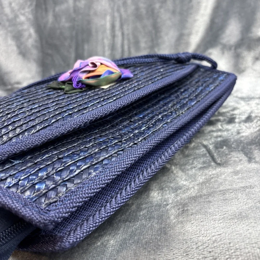 Navy Blue Straw Clutch Purse Bag Crossbody 3D Floral Appliqué Boho Basket Beachy